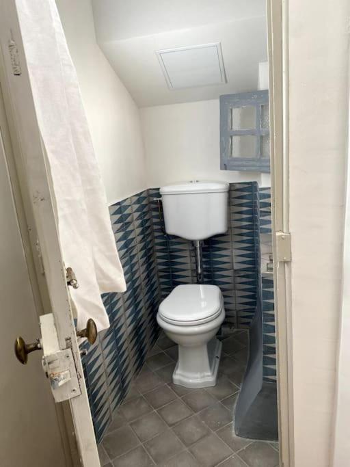 La Loge Familiale: 110M2, Place Rose Goudard, Ac LʼIsle-sur-la-Sorgue Dış mekan fotoğraf