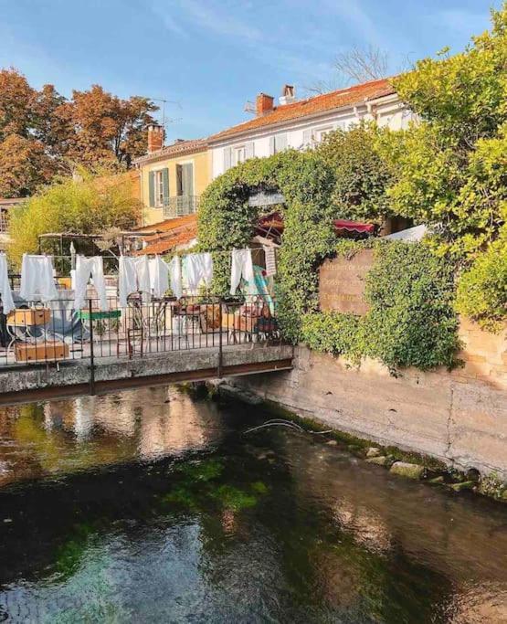 La Loge Familiale: 110M2, Place Rose Goudard, Ac LʼIsle-sur-la-Sorgue Dış mekan fotoğraf