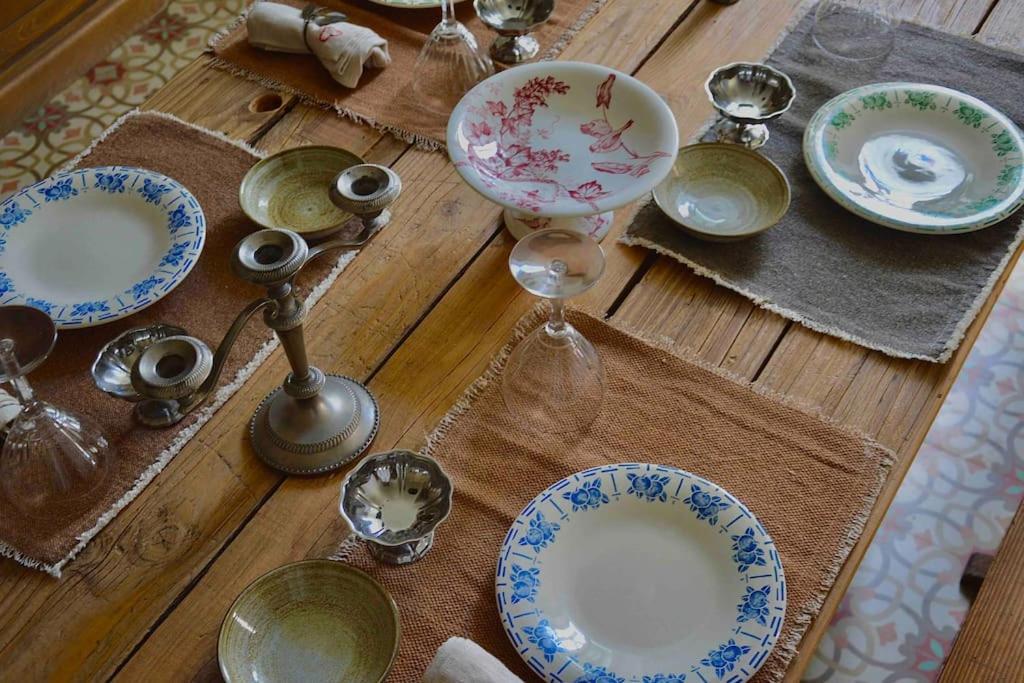 La Loge Familiale: 110M2, Place Rose Goudard, Ac LʼIsle-sur-la-Sorgue Dış mekan fotoğraf